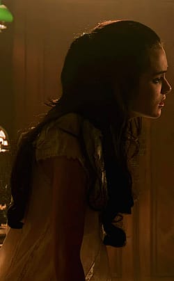 Winona Ryder - See Thru Plots In Bram Stoker's Dracula'