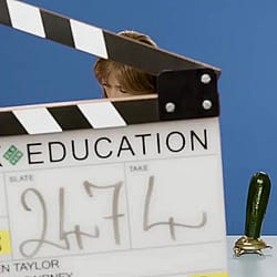 Gillian Anderson - Sex Education'