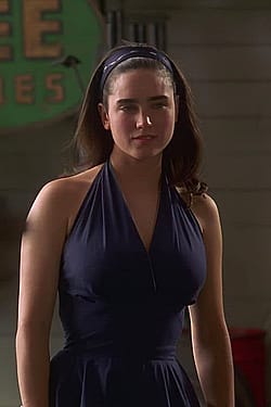 Jennifer Connelly - Top Plots In Inventing The Abbotts'