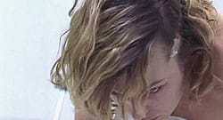 Milla Jovovich - Resident Evil - Plot Flash (slow Motion)'