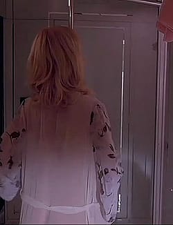 Peggy Trentini - Ample Shower Plots In Poison'
