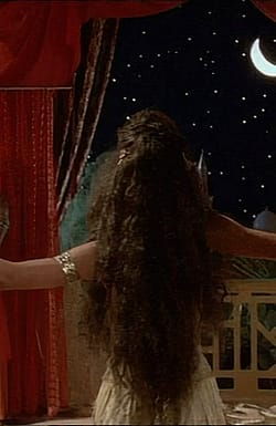 Catherine Zeta-Jones - Les 1001 Nuits (1990)'
