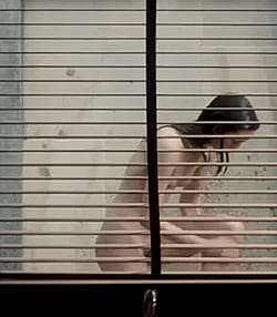 Stacy Martin in "Amants" (UPSCALED)'