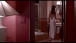 The only (kinda) nudity of Julia Roberts "Pretty Woman" (1990)'