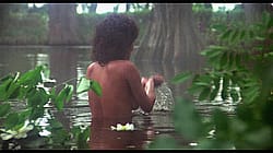 Adrienne Barbeau classic plots in Swamp Thing (1982) - sourced from 4K release'