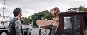 Louise Bourgoin in ‘L’un dans l’autre’'