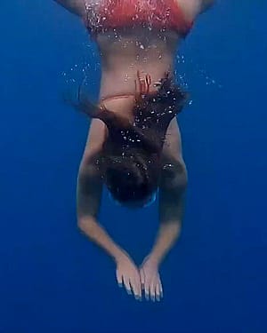 Damla Sönmez - Blue Cage (2023)'