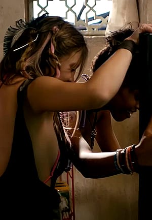 Sydney Sweeney-Dead Ant 2017'