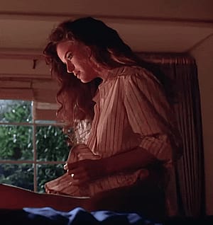 Kelly Preston - Spellbinder (1988)'