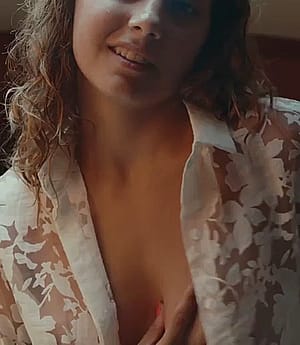 Blu Yoshimi - Likemeback (2018)'