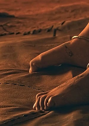 Indian Actress Radhika Apte Bold Scenes'