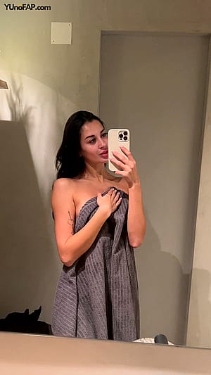 Ariana's Obedient Fuckdoll Adventure: Watch Me Serve and Pleasure'