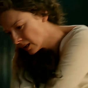 Caitriona Balfe (Outlander S5E9)'