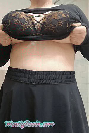 Titty Tuesday: A Drop for Your Consideration'